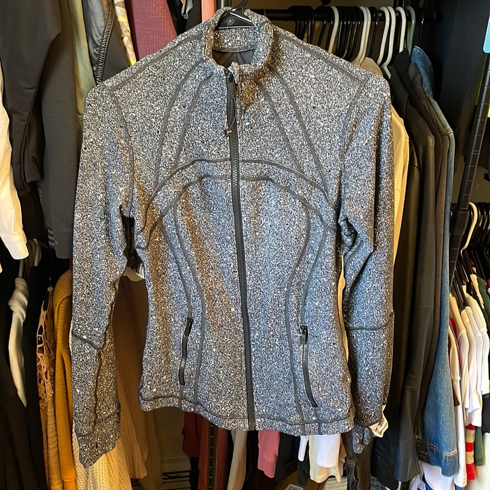 Brand new Lululemon define jacket
